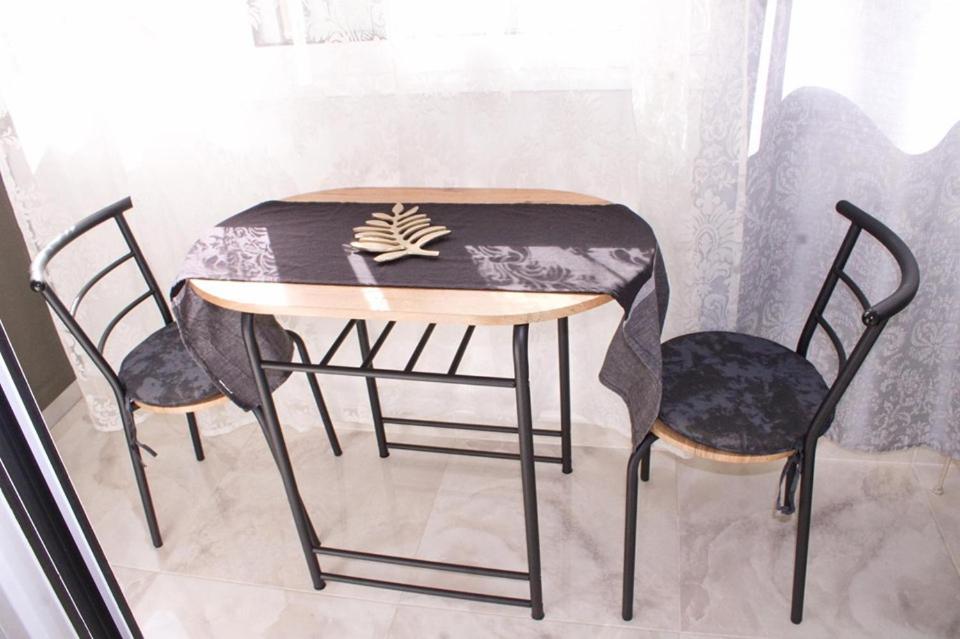 Bella Elia Apartament *